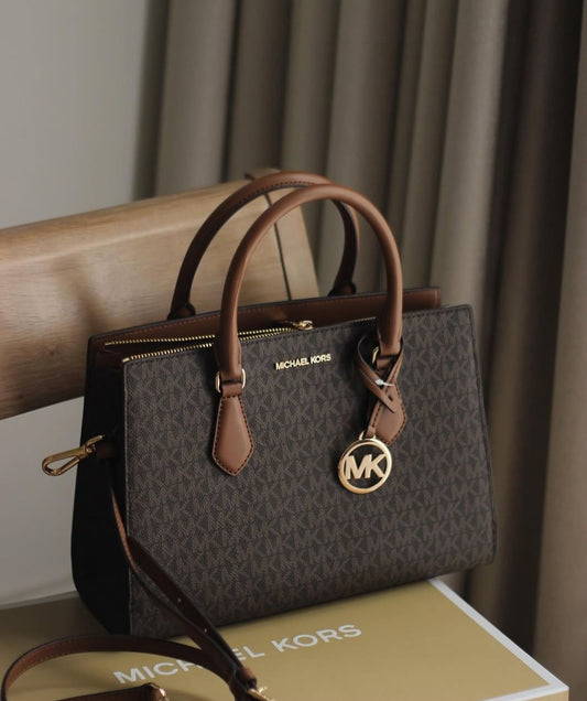 The Michael Kors MK Luxury Crossbody Bag i
